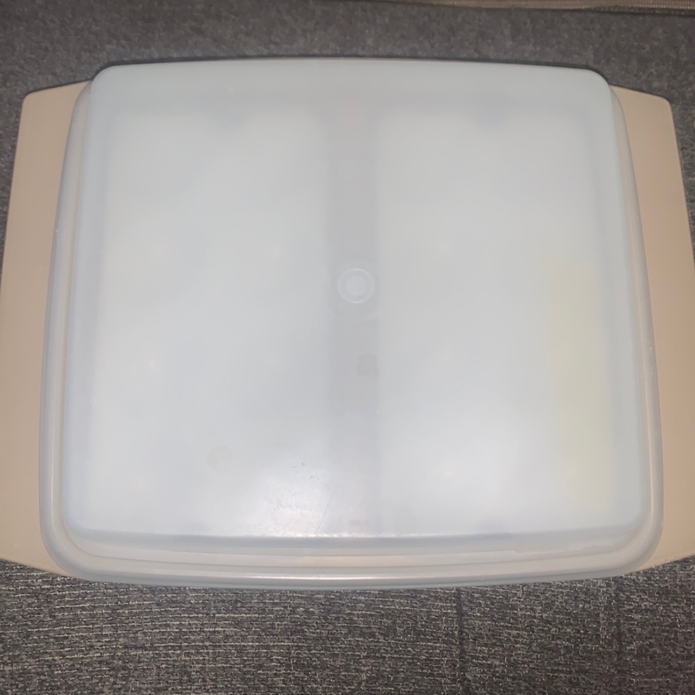 Tupperware Deviled Egg Container 723-3 & 722-3